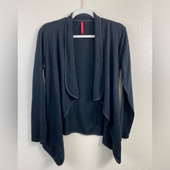 Ruby Ribbon Black Sweater Cardigan Women’s Medium Lightweight Open front Fall - Picture 1 of 13